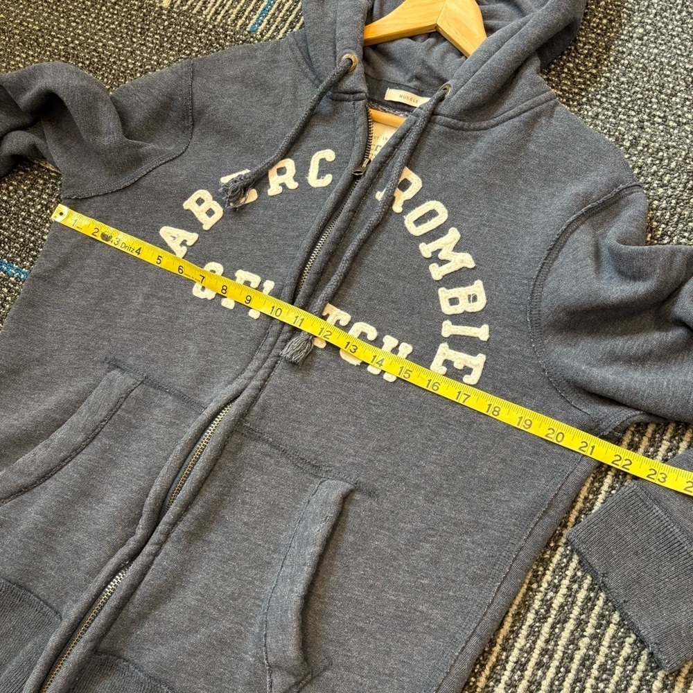 Abercrombie & Fitch Small Hoodie Full Zip Sweatshirt Y2K Retro Muscle Logo Blue - Picture 9 of 11